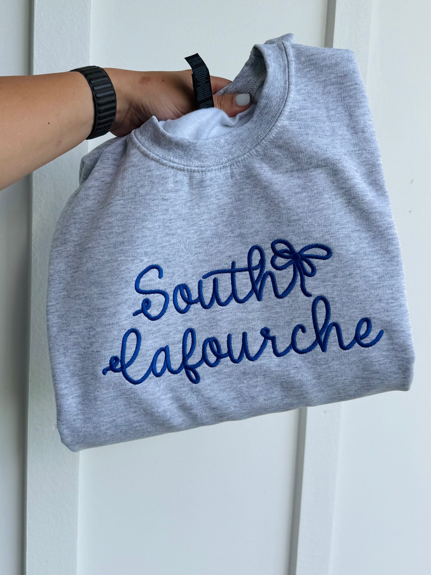Preppy Bow Embroidered Sweatshirt